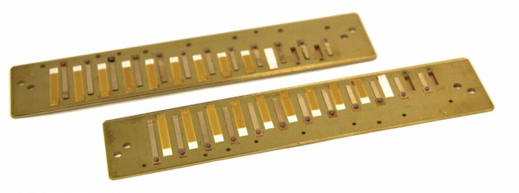 Hohner Replacement Reed Plates For 270 Deluxe - Wilson Music: Harmonica ...